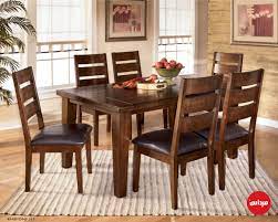 الطباخ عليكي والسفرة علينا السعر 315 د ك 3460 ر س اثاث سفرة ميداس السعودية الخبر جدة Rectangular Dining Room Table Furniture Dining Table Furniture