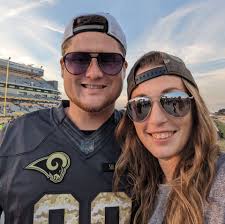 Free outdoor hockey rink in Hamilton, ON