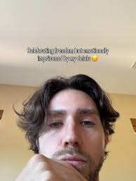 Greg Shilling's Instagram, Twitter & Facebook