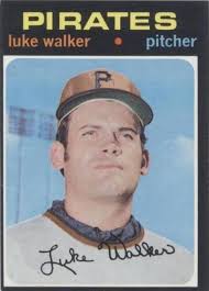 2025 Topps Series 2 Baseball Luke Raley #534 Rainbow Foil Mariners