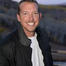 Mandy Gleason's Instagram, Twitter & Facebook