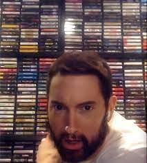 The video is even a classic look for eminem as he goes back to his slim shady days where his hair was dyed blond. Eminem Shady News Auf Twitter Can We Take A Second To Talk About Eminem S Hair Love Always Prefered It Dark