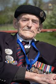 Major Edwin 'Ted' Hunt overleden