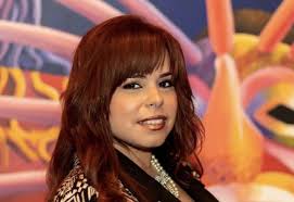 La autora de “Erradicando el prejuicio racial” habla sobre su libro y el  racismo a través del arte