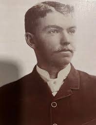 Barry Gash's Instagram, Twitter & Facebook