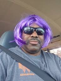 Would any ladies happen to have a wig that they're no longer using? I have  alopecia and cannot afford one. Please be nice