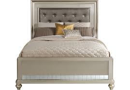 Sofia Vergara Paris Silver 3 Pc Queen Bed King Beds Colors Rooms To Go Bedroom King Bedroom Sets Bedroom Sets Queen
