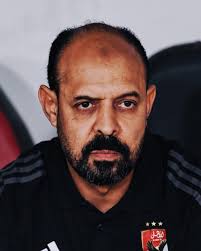 طول عمري ثقتي فيك كبيرة ومتنساش اني قلتلتك ان الدوري ده هيبقي دوري عماد  النحاس