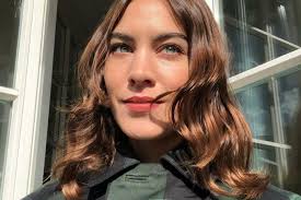 Butterfly clips: 7 ιδέες για να φορέσεις το πιο πολύχρωμο αξεσουάρ