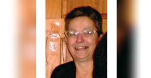 Josie Benoit's Instagram, Twitter & Facebook