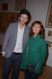 Franco amurri (born 12 september 1958) is an italian film director, producer and screenwriter, best known for directing films such as da grande, which inspired the tom hanks film big, monkey trouble and flashback.his father was the author and television writer antonio amurri. Pictures Of Franco Amurri