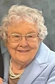 Ann Cheevers's Instagram, Twitter & Facebook