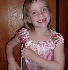 ❤Happy Children's Day, some photos of Billie when she was little ❤🥺