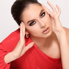 Garrett Wayne Exquisite Apparel