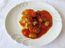Bratwurst Paprika Gulasch Von Mcmoe Chefkoch Rezept Bratwurst Gulasch Wurstchen