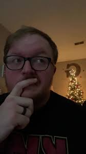 #stitch with @livin.lavina.loca But seriously…how are they still open? #fyp  #moneylaundering101