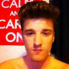 Connor Saunders (@Parkinsane24)