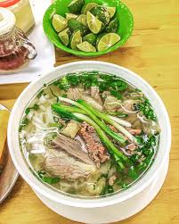 Phở bò Hà Nội: Lưu gấp 15 quán ngon nổi danh đất kinh kỳ