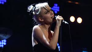 We stand in solidarity with the refugees, we want britain to rediscover its benevolence'. Will Gompertz Reviews Wolf Alice S Mercury Prize Winning Album Bbc News