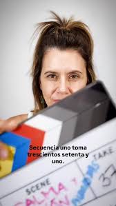 ✨ CÁPSULAS DE IMPRO ✨, Un espacio vivo para entrenar, explorar nuevos  enfoques, aprender de otras miradas y mantener encendida tu impro., 📅 Cada  viernes → una herramienta diferente, 👩‍🏫 Con diferentes ...
