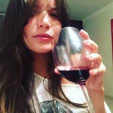 Sara Regis على X: "Cumpliendo 21 años en Puerto Rico tipo, soy legal hace 3  años pero ahora soy legal legal #DoItLikeItsLegal #21st"