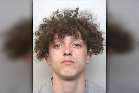 A man who fled the country for Tenerife after fatally stabbing a man in  Derby has been jailed for more than nine years  https://uknip.co.uk/news/uk/breaking/a-man-who-fled-the-country-for-tenerife-after-fatally-stabbing-a-man-in-derby-has-been-jailed  ...