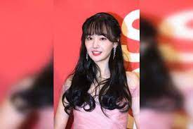 Zheng shuang (born zheng yihan; Chinese Actress Zheng Shuang Loses Fans And Endorsement Deals Over Surrogacy Scandal Entertainment News Top Stories The Straits Times