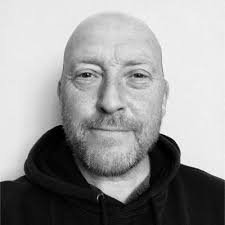 If you drive a vehicle within the zone that does not meet emissions  standards, you will need to pay a daily charge or you risk a fine of up to  £120. |