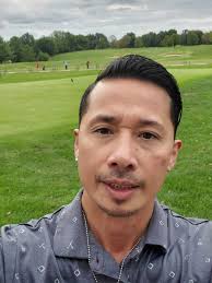 Hello everyone!! It's Monday funday golf today America! Enjoy your Monday...