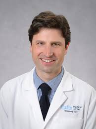 Rheumatologist Isaac Kasper joins Tufts Medical Center