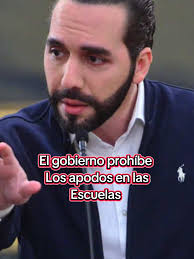 El Salvador Prohíbe Apodos en Escuelas para Respeto