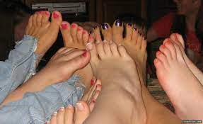 Foot Orgy : r/sexyfeet