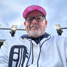 Katie Tebbe (@ktebsxx)