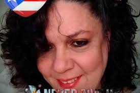 Lizette Montanez's Instagram, Twitter & Facebook