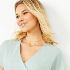 Destination Maternity announces CEO transition; reports slump in Q1 sales