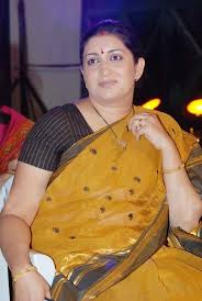 Smriti irani, all of you must be aware of this name and the personality this lady holds. 44 Smriti Irani Ideas Smriti Irani Human Resource Development Beautiful Girl In India