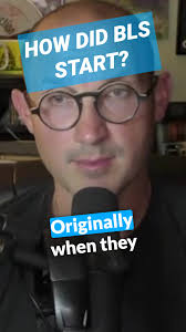 Nothing more bad ass than an origin story.🦇 Dad was an immigrant. Mom was  a substitute history teacher. $1200 bucks was borrowed from my uncle and my  dad bought a car to hustle the Empire State ...