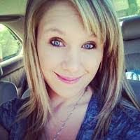 Holly Callahan's Instagram, Twitter & Facebook