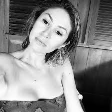 Ivette Escobar's Instagram, Twitter & Facebook