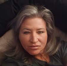 What is the most successful method for rooting Epiphyllum cuttings?