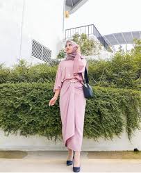 Maybe you would like to learn more about one of these? 13 Pilihan Baju Bridesmaid Dibawah Seratus Ribu Heikamu Com