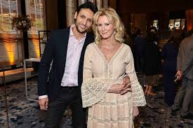 Sandra Lee and Ben Youcef End 5-Year Engagement