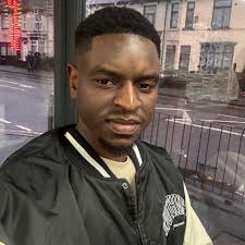 Just a behind-the-web look at your friendly neighborhood Spider-Man  swinging through the streets of Glasgow in 'Brand New Day.' 🕸️🕷️