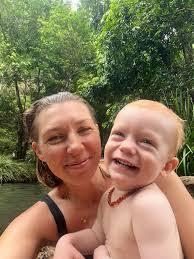 Christine Allers's Instagram, Twitter & Facebook