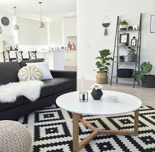 Adding Just A Touch Of Black To A White Themed Room Provides A Focal Point Everyo Apartment Living Room Design Rustic Living Room Design Country Living Room
