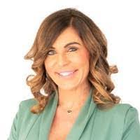 Denise Spano's Instagram, Twitter & Facebook