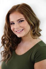 Victoria Ferris's Instagram, Twitter & Facebook