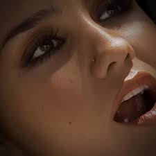 manu ☮︎ (@mdulcexz)