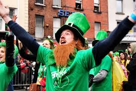 Il 17 marzo è la festa di san patrizio, patrono della repubblica d'irlanda, dove è anche festa nazionale, e bank holiday in irlanda del nord. San Patrizio In Irlanda La Festa Non E Soltanto A Dublino