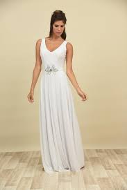 Das bestreben den stickgrund vollständig zu entfernen, führte zur erfindung der ätzspitze (auch als luftspitze bezeichnet). Hippie Boho Braut Chiffon Brautkleid Brautkleid Stickerei Etsy